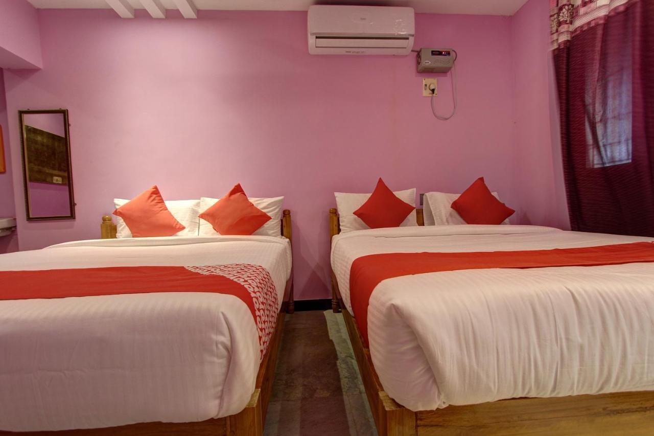 Oyo 38664 Rt Residency Hotel Golden Rock Екстериор снимка